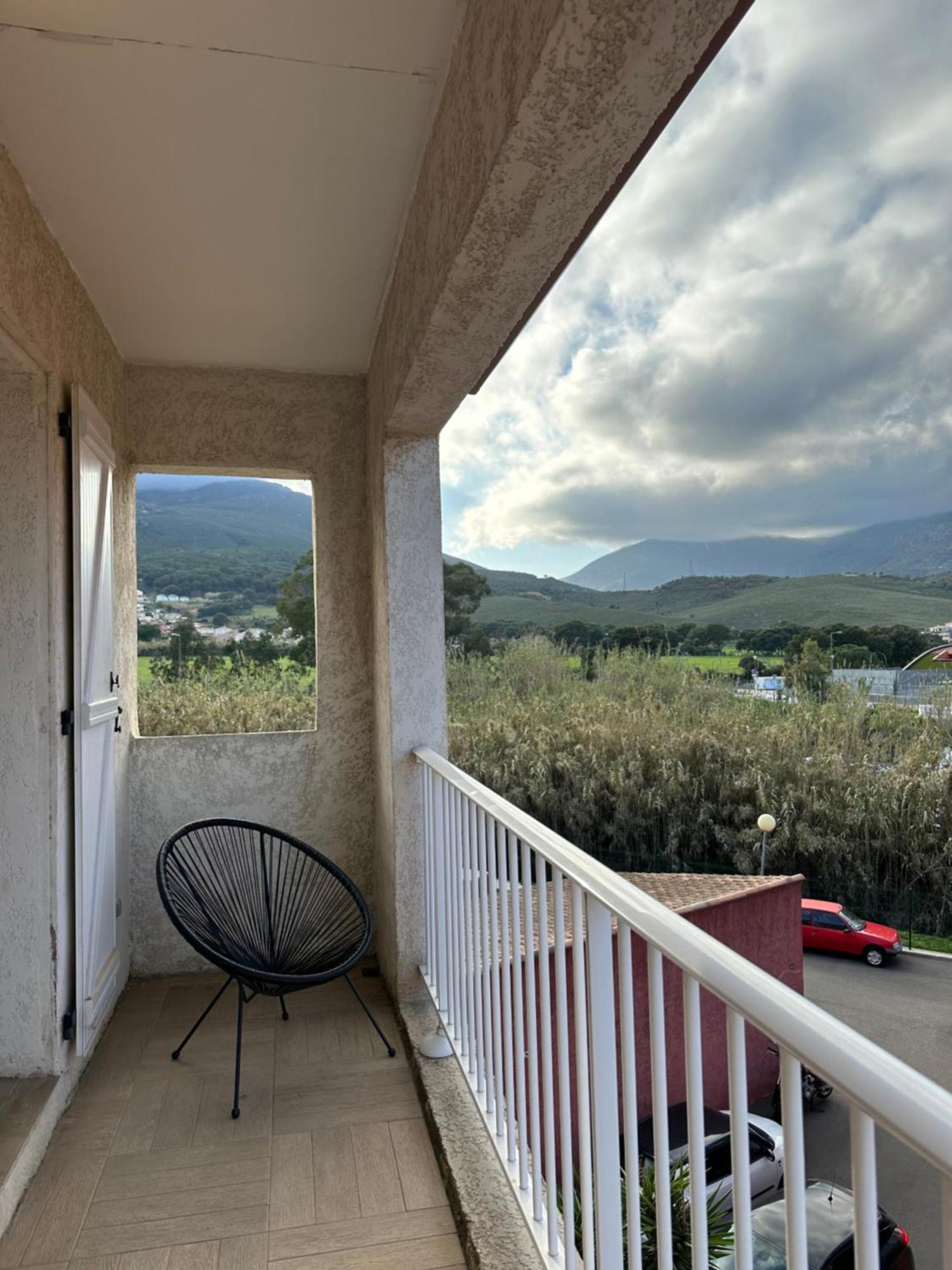 Appartement T2 - Vue Montagne Biguglia Kültér fotó